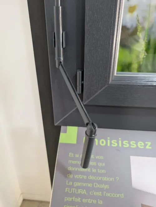 Fenêtres et portes en PVC Oxxo baies avec installation sur mesure 