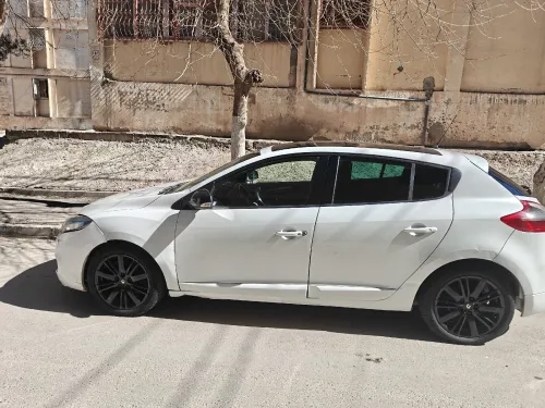 Renault Megane 3 2013 GT-line black touche sport