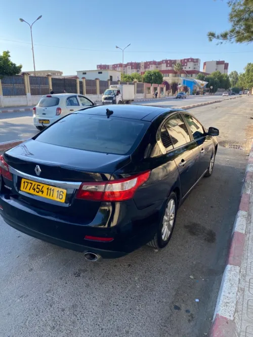 Renault Latitude 2011 Latitude