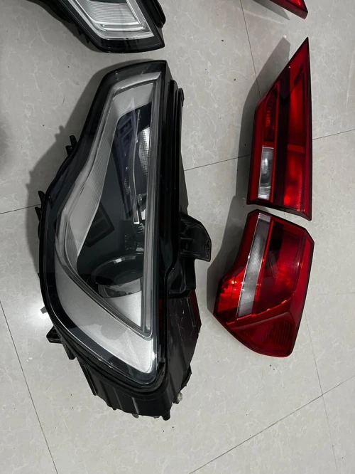 Stop golf 8 2022 et stop audi q3 2022 phare q3 2014