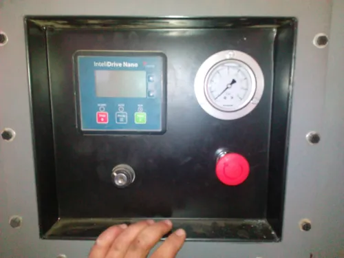 SERVICE INSTALLATION MAINTENANCE DES MACHINES INDUSTRIELLES 