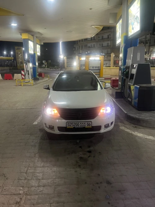 Renault Latitude 2011 Privilège 