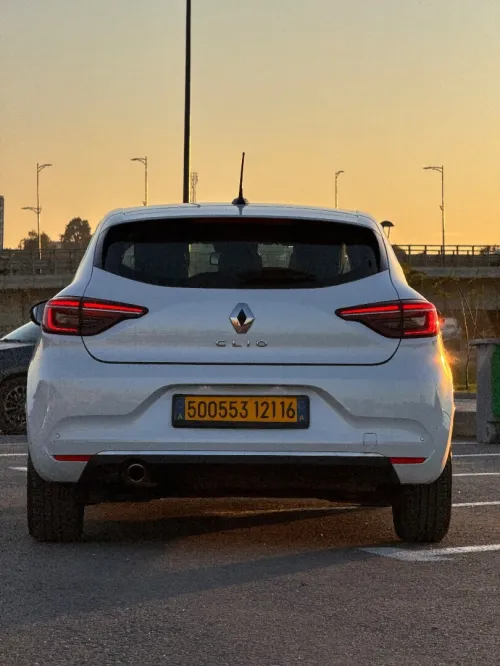 Renault Clio 5 1.3 Tce 140 cv 2021 Intense