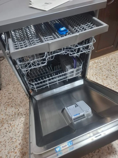 Lave-vaisselle BEKO  15 Couverts  Très Bon État