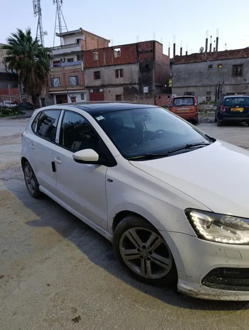 Volkswagen Polo 2014 R-line