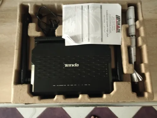 modem tenda ADSL2/2+