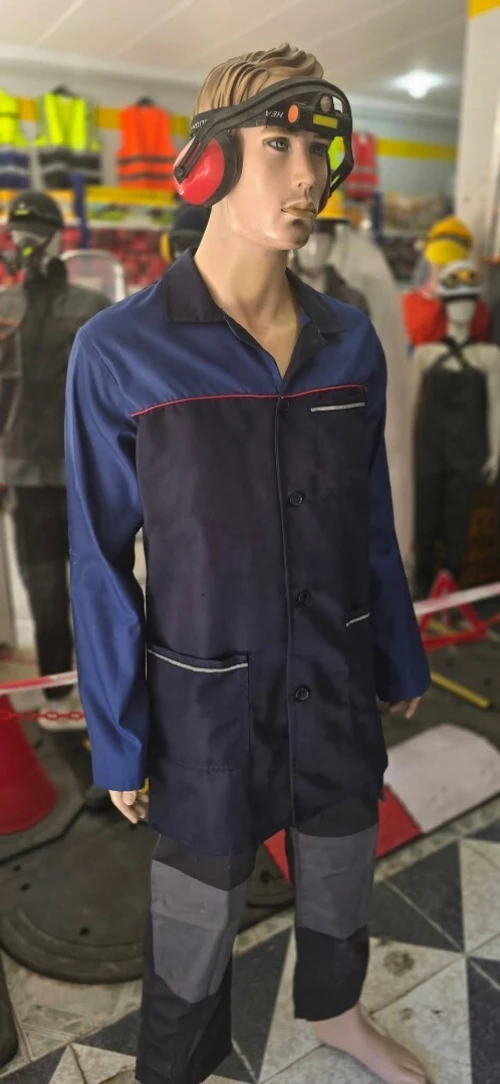 مئزر عمل بجودة عالية. Tablier de travail de haute qualité