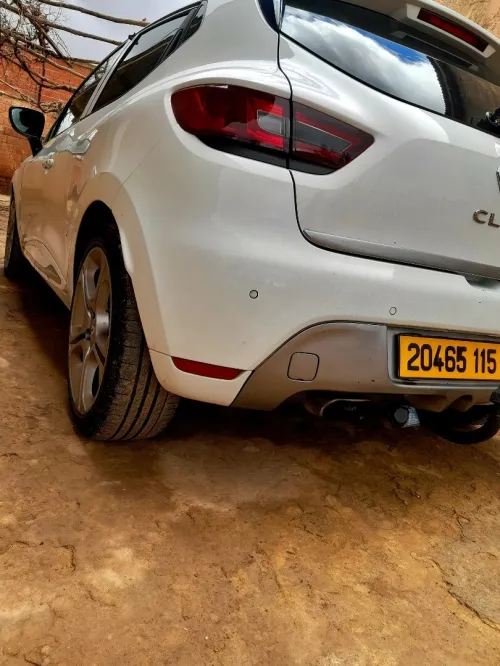 Renault Clio 4 2015 GT Line +