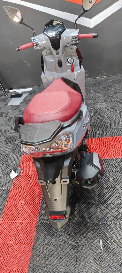 Sym St 2025