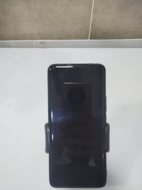 Support téléphone voiture 360