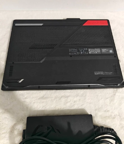 asus rog strix g 513qm