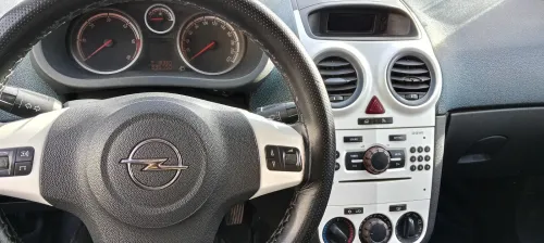 Opel Corsa 2012 Corsa