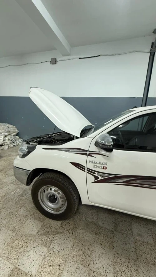 Toyota Hilux GL2 2025 Gl2 سلوقية