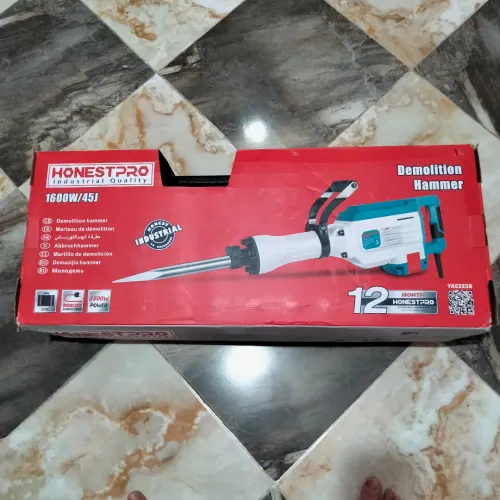 demolition hammer