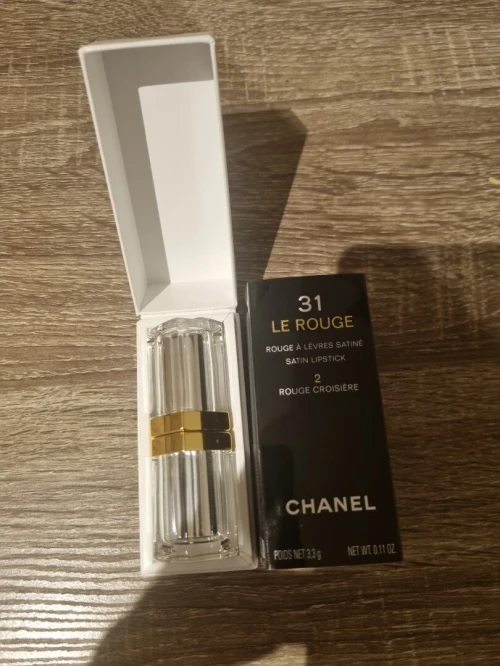 Chanel 31 Le Rouge