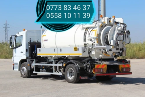 Camion Hydrocureur Vidangeur Débouchage 