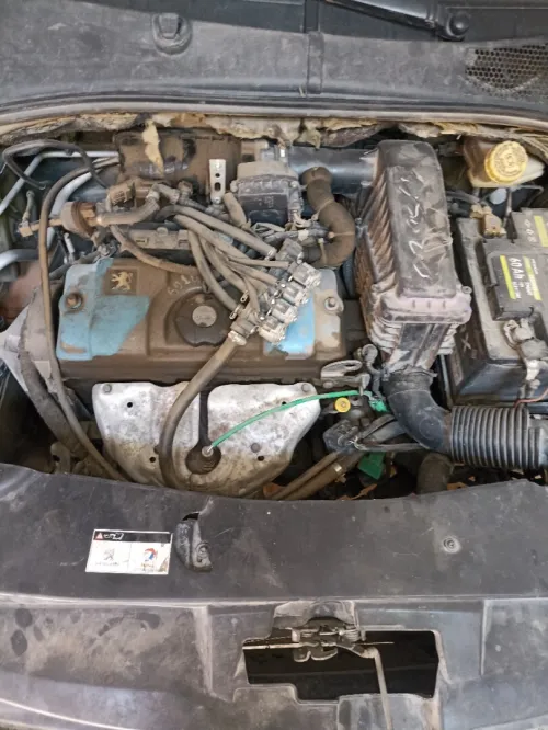 Peugeot 301 2013 1.4 simple moteur 207