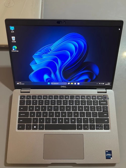 Dell Latitude 5440  Intel Core i5 13 génération RAM 16 gb 512 SDD  Écran tactile Empreinte