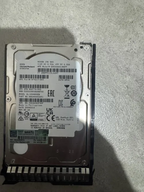 HP Disque dur Pour Serveur SAS 1,8 To - 10K SFF