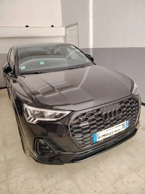 Audi Q3 2023 Sline