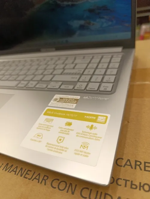 PC PORTABLE ASUS VIVOBOOK X1504V / I3-1315U/ 8GB / 512GB SSD / ECRAN OLED 15.6" FULL HD / WINDOWS 11 HOME ORIGINAL X1504V