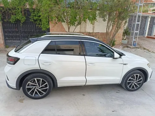 Volkswagen T-Roc 2025 R-Line 