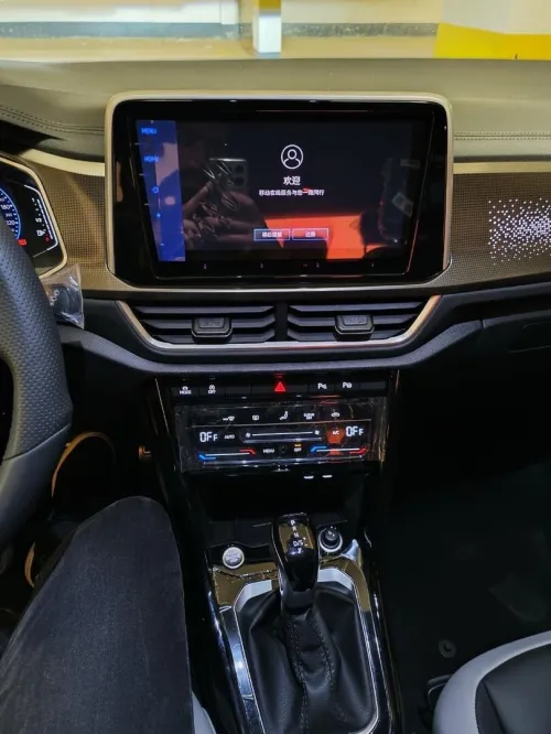 Volkswagen T-Roc 2025 R-Line 