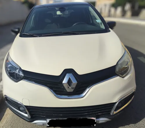 Renault Captur 2015 Mountain