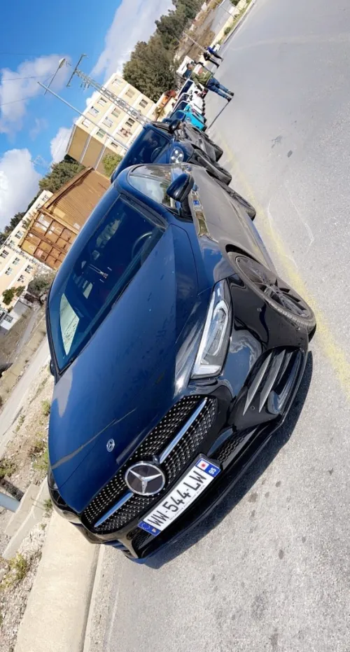 LOCATION DE VOITURE LUXE