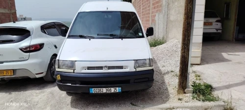 Peugeot Expert 1998 V.U Court