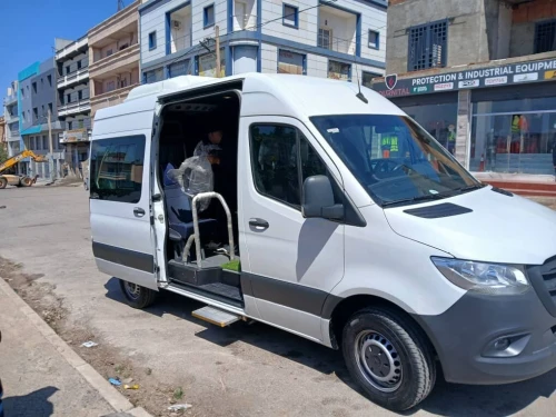 Location Van Mercedes Sprinter 15 places