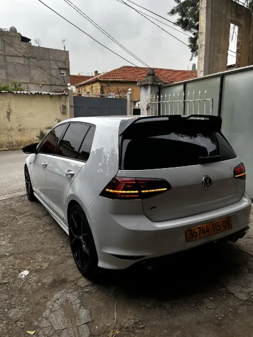 Volkswagen Golf 7 2015 R