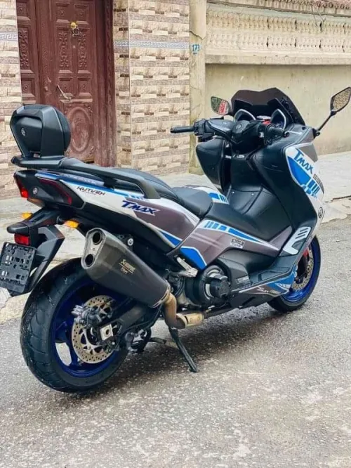 Yamaha Tmax dx 2020