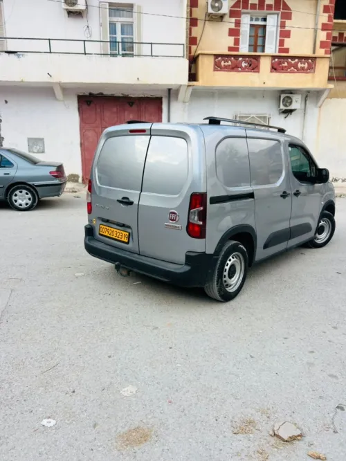 Fiat Doblo 2023 Doblo italien