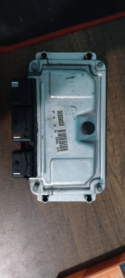 Calculateur moteur 307 1.6 essence