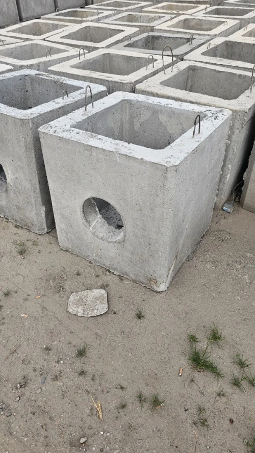 REGARD et AVALOIRS EN BÉTON ARMÉ  غرف التفتيش والمصارف (الأفالوارات)