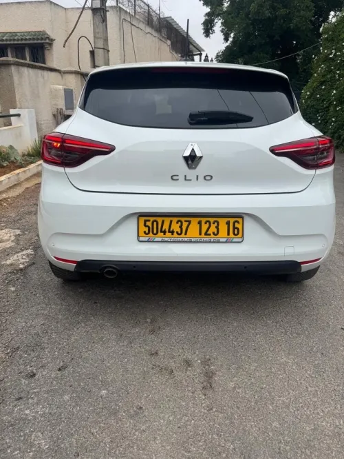 Renault Clio 5  2023 Equilibre