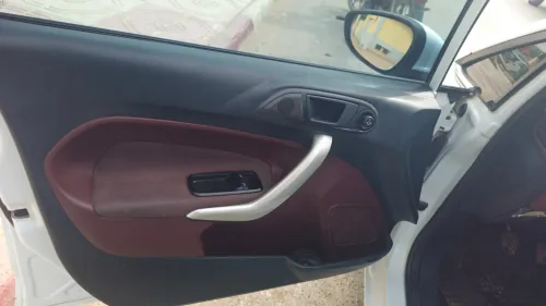 Ford Fiesta 2010 Titanium Sport pack
