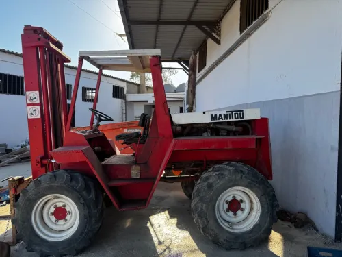 MANITOU Clarck 1983