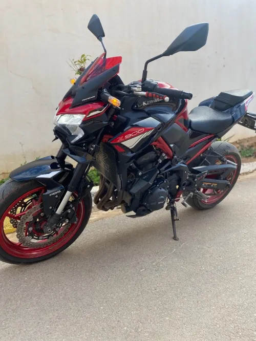 Kawasaki Z900 2024