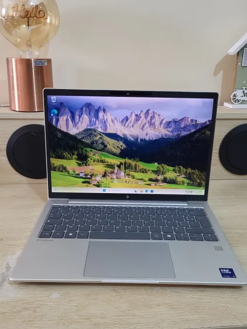 HP EliteBook 6 G1i 13'' NoteBook AI PC | INTEL CORE Ultra 5 225U | 32GB RAM | 256 NVMe |