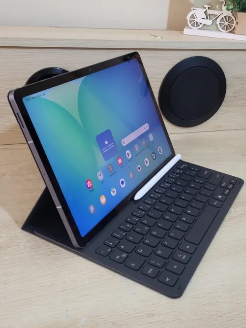 SAMSUNG GALAXY TAB S10 FE | 256GB | 8GB RAM | + STYLET SAMSUNG + BOOKCOVER CLAVIER
