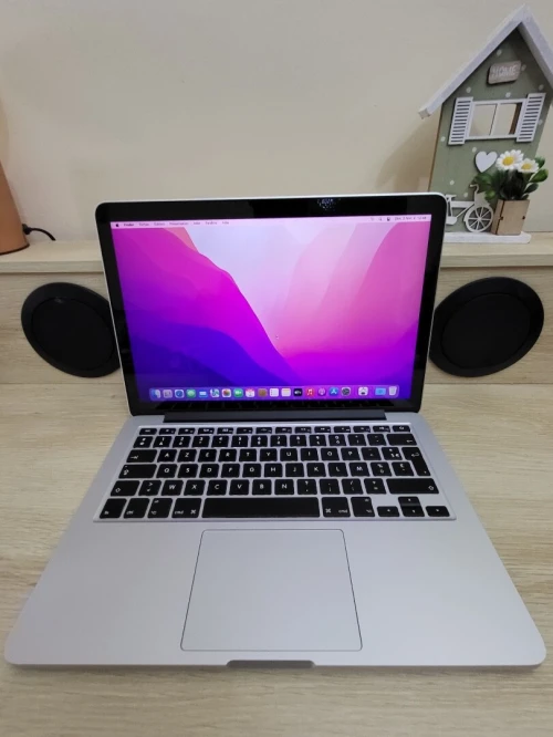 MACBOOK PRO RETINA 2015 13'' INTEL CORE i5 @2.70GHz Double Cœur - 8GB RAM - 128GB SSD