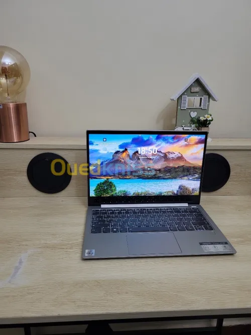 LENOVO YOGA S730 | INTEL 10EME GEN CORE i5-10210U | 8GB RAM | 256GB SSD | INTEL UHD GRAPHICS