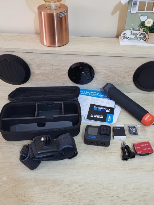 GoPro HERO12 Black - Caméra daction étanche - Ultra HD 5.3K60 Photos 27MP - HDR - stabilisation