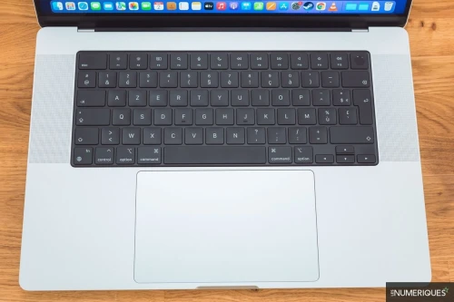 MacBook Pro M1 2021 16 POUCES | Puce M1 Pro CPU 10 | GPU 16 | 16GB RAM | 512GB SSD | GRIS SIDERAL |