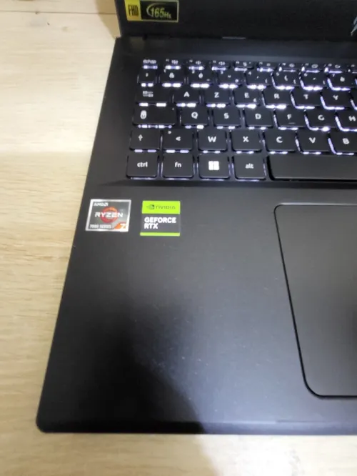 GAMING Acer Nitro V15 15.6 165Hz | RYZEN 7 7435HS | RTX 4060 8GB | 16GB RAM |  512GB M2 SSD |