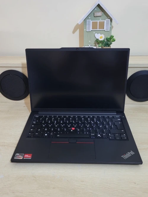 LENOVO THINKPAD E14 GEN 6 FHD + | RYZEN 7 7735HS | 16GB RAM | 512GB NVME SSD