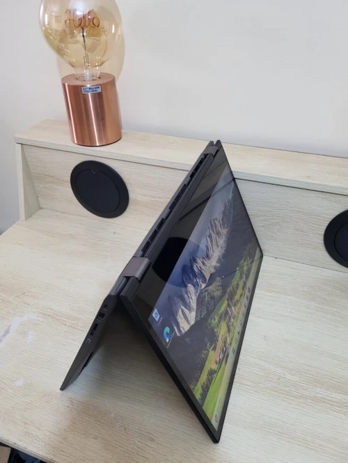 LENOVO YOGA X360 Convertible | CORE i7 8550U | 16GB RAM | 512GB NVMe SSD | NVIDIA GeForce MX130 2GB