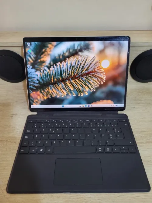 MICROSOFT SURFACE Pro 8 TACTILE - INTEL 11EME GEN i5-1145G7 - 16GB RAM - 256GB SSD - QHD 2880 x 1920